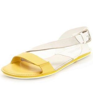 KENNETH COLE Flat Sandals
